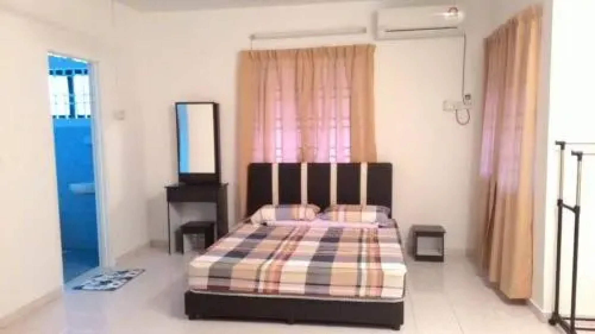 J&P Homestays House 1