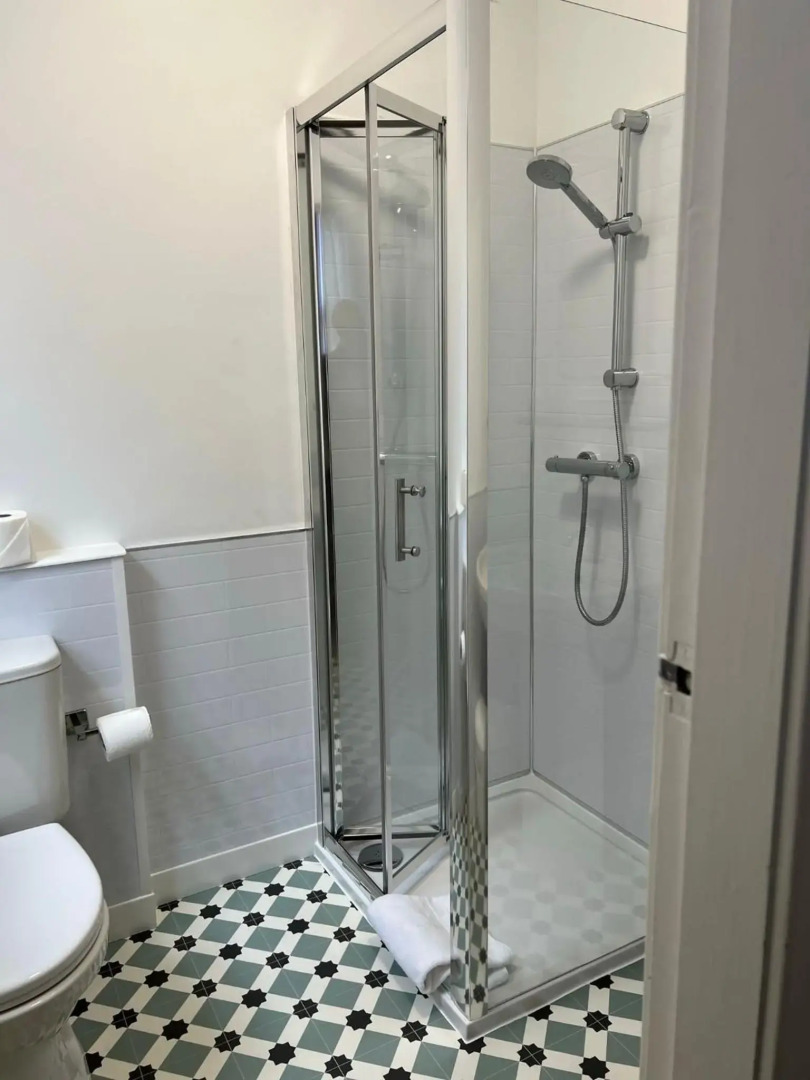 The Georgian Hollies