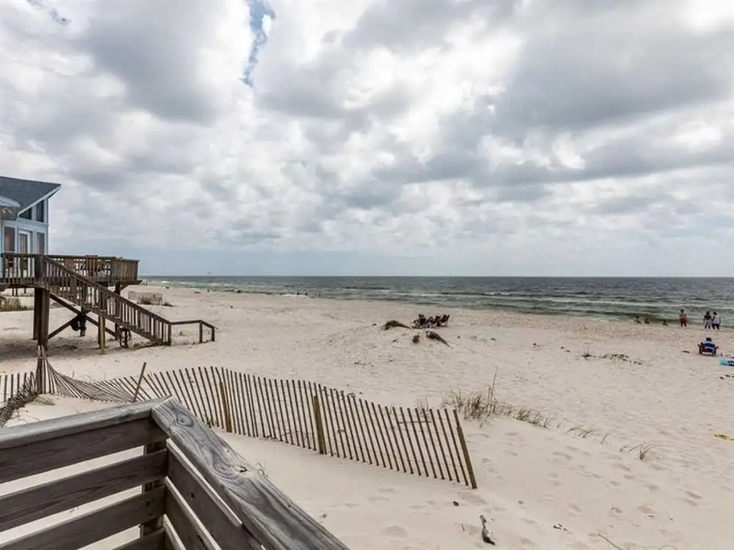 Surfin Inn by Meyer Vacation Rentals