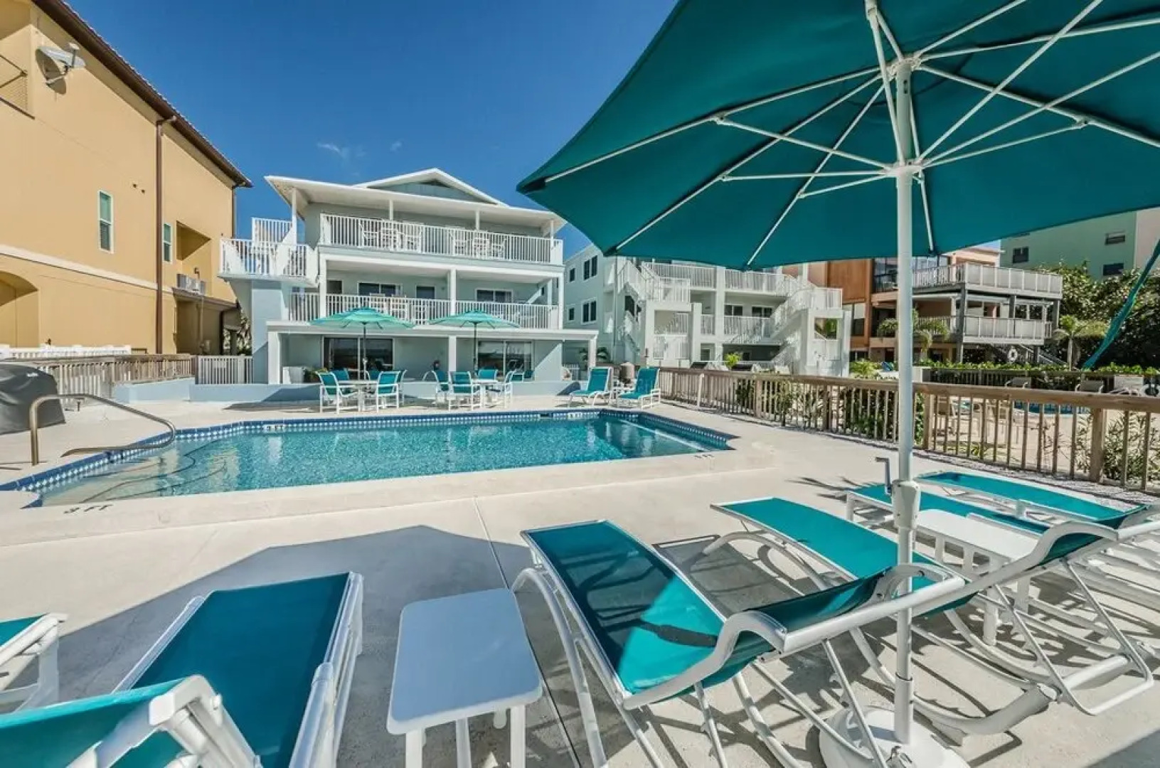 The New Hotel Indian Shores