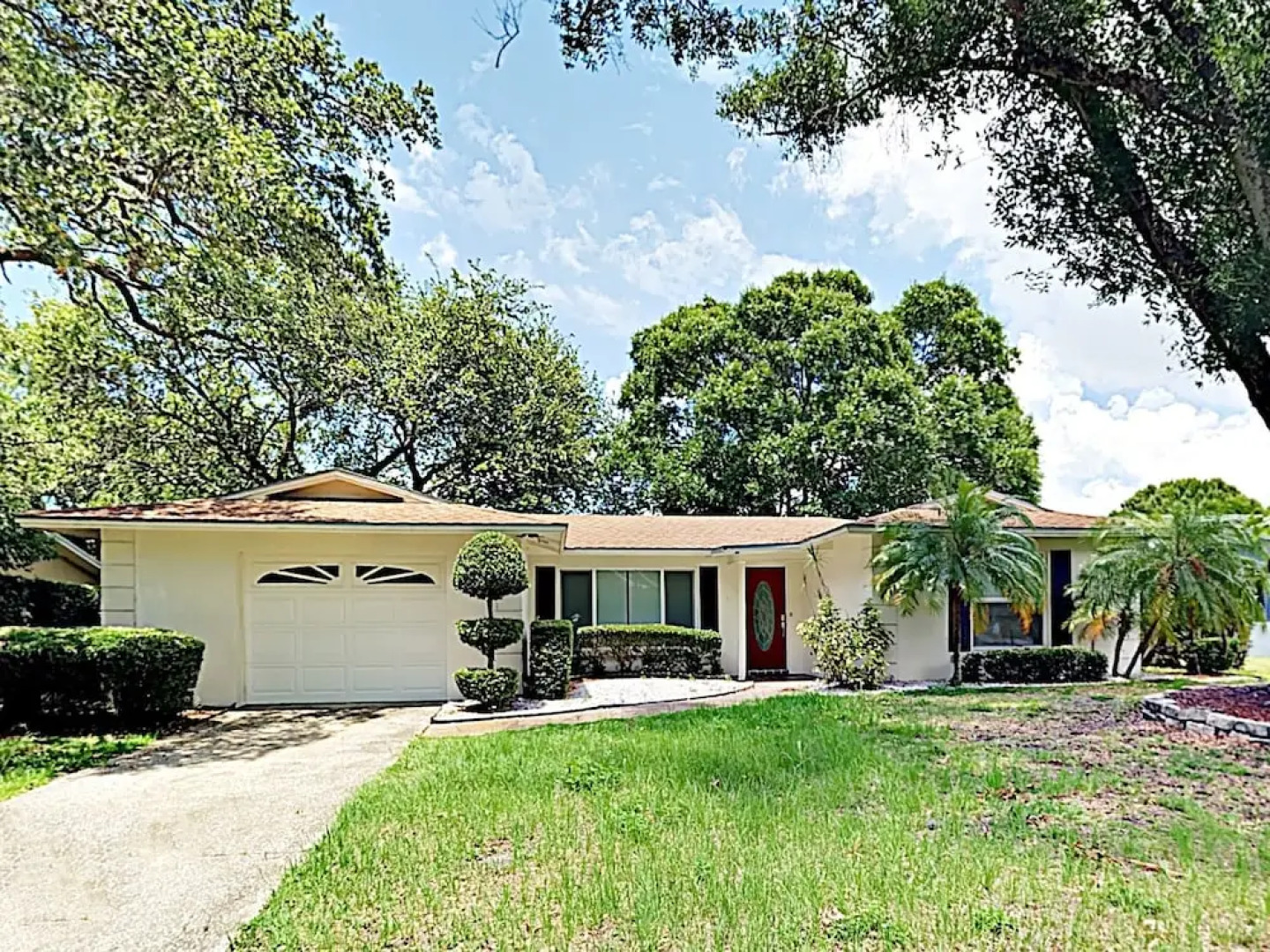 2040 Forest Drive Home