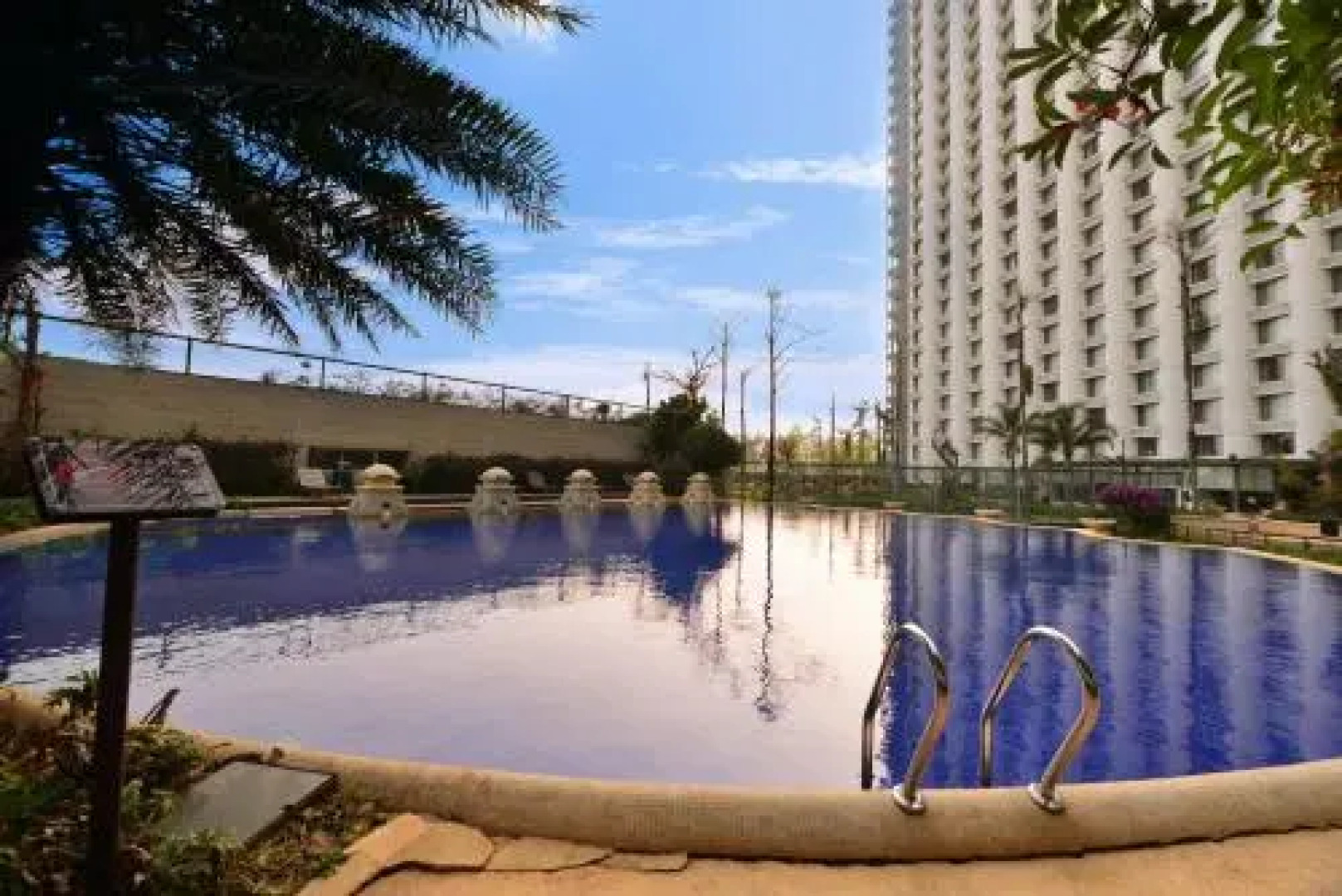 Blue Mansion Hotel Fuxian Lake Chengjiang