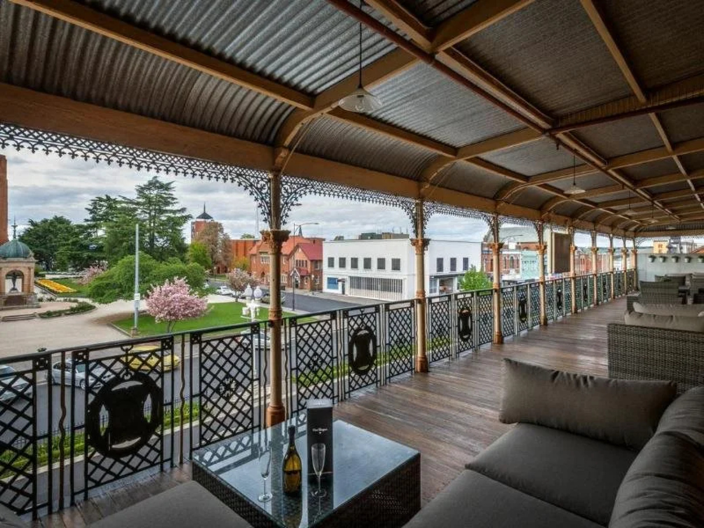 Bathurst Royal Apartments