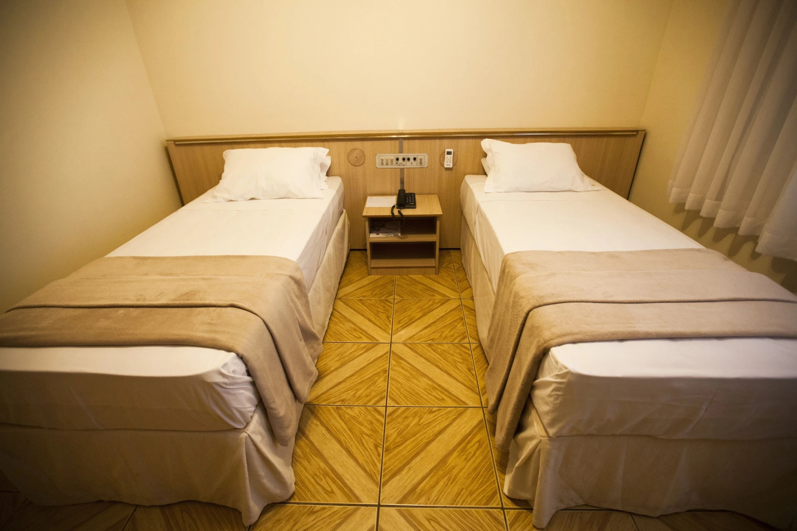 Harbor Self Cidade Verde