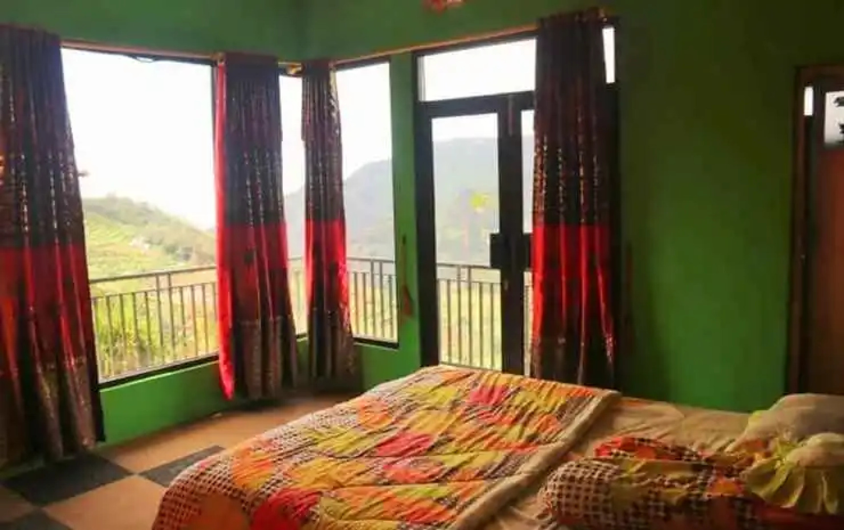 Afton Homestay Sikunir