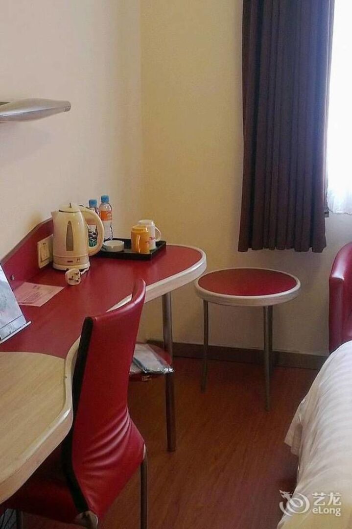 Motel 168 Hotel Xinyang Xintiandi