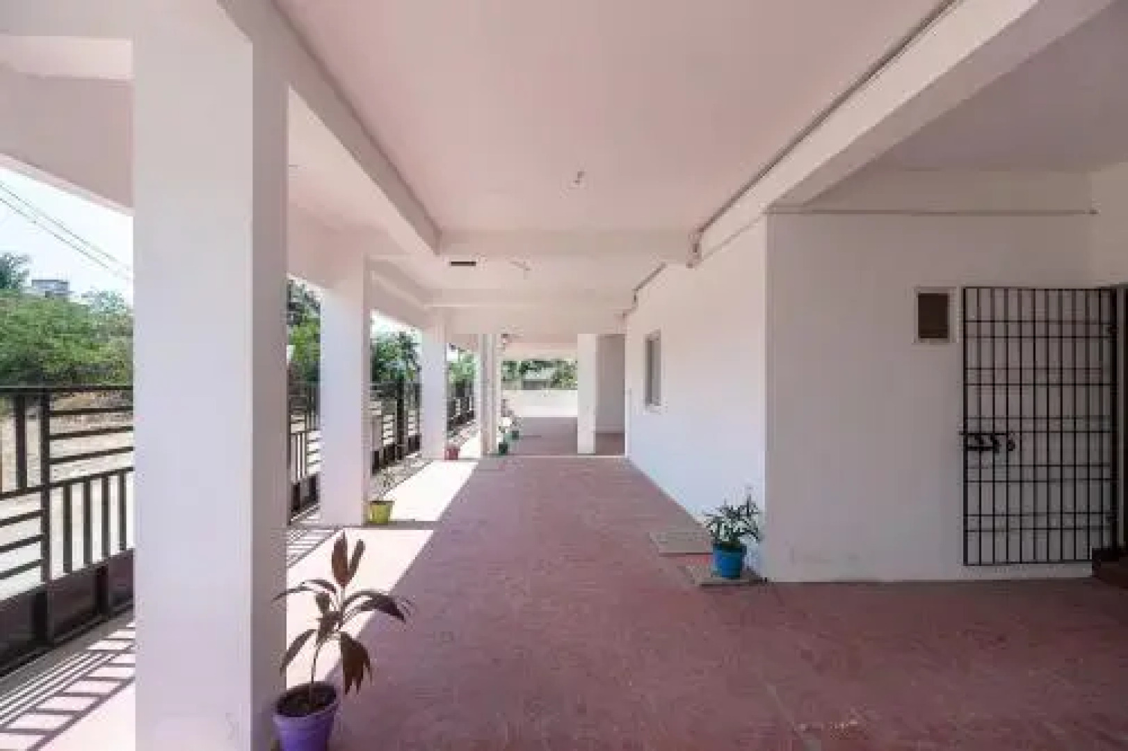 OYO 28658 The Swarg Residence