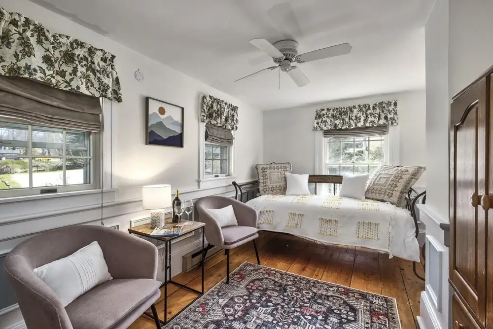 Youngtown Inn & Restaurant