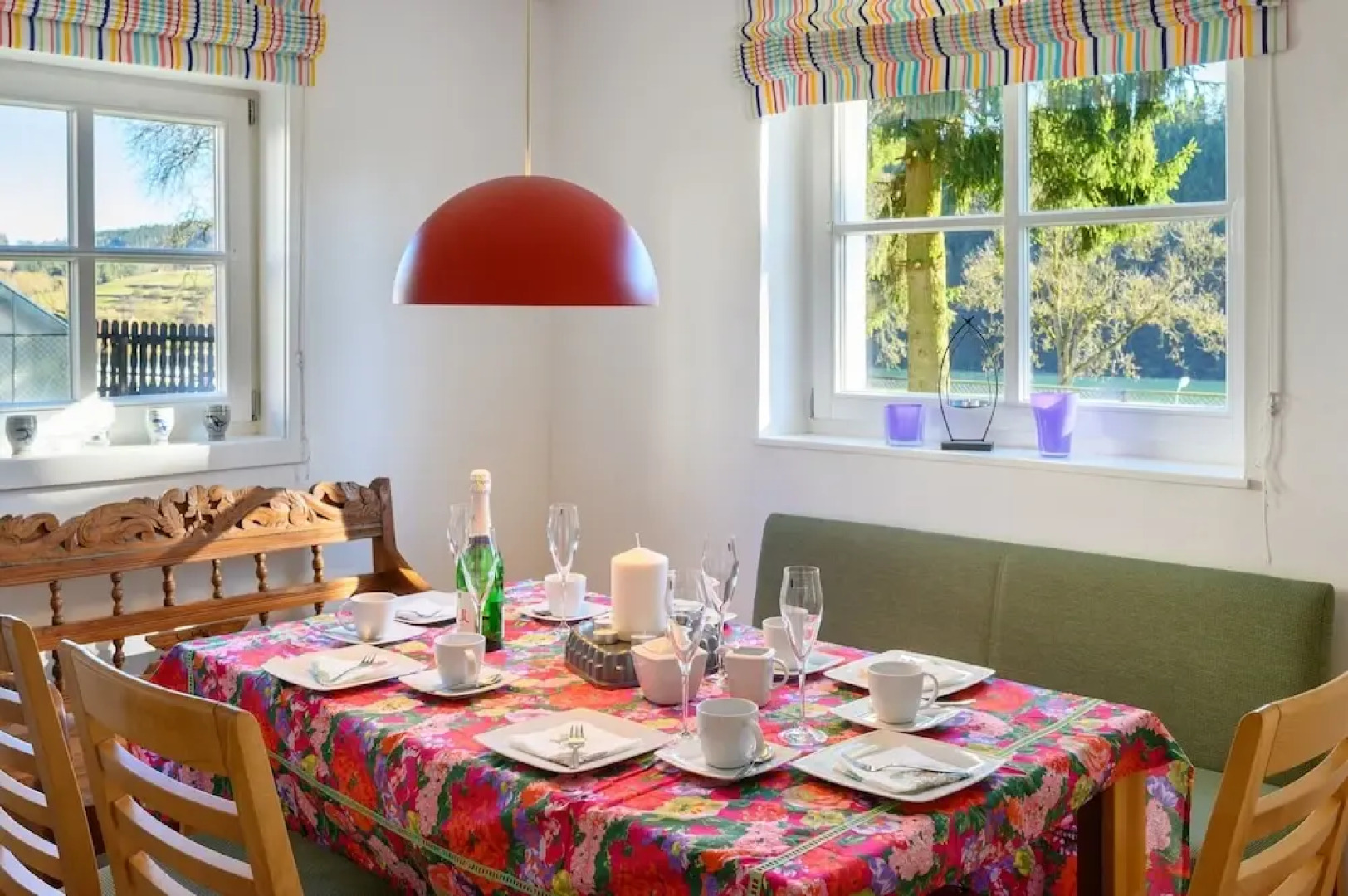 Eppe Timbered Retreat