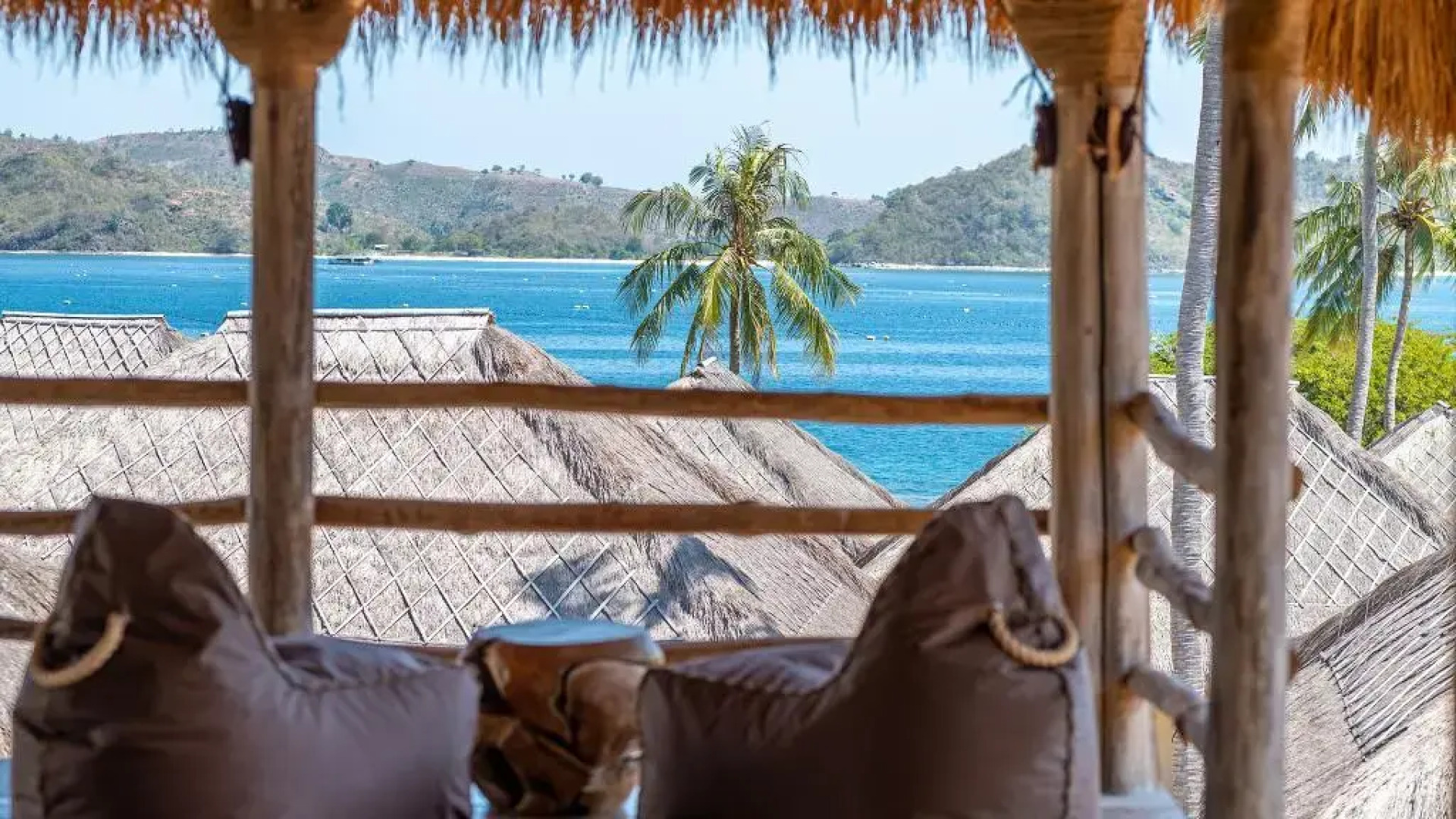 Bleu MATHIS Gili Asahan