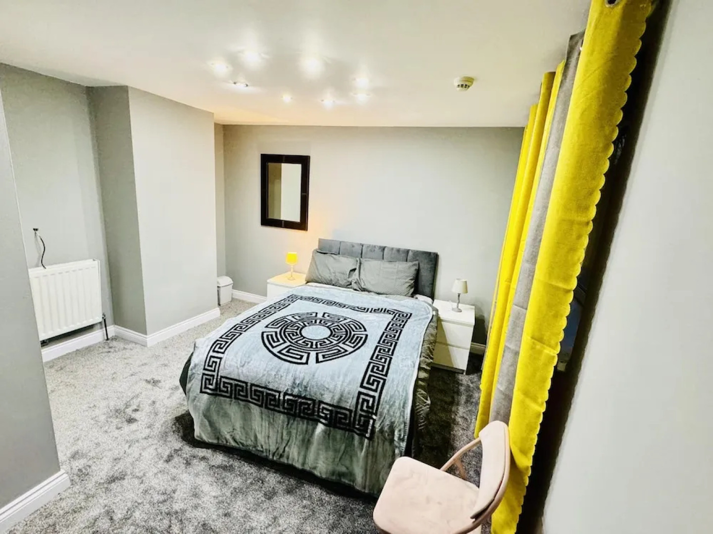 4 Bedrooms Full House Stourbridge Birmingham