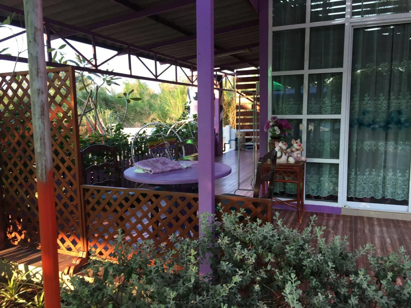 Baandin Resort and Restaurant