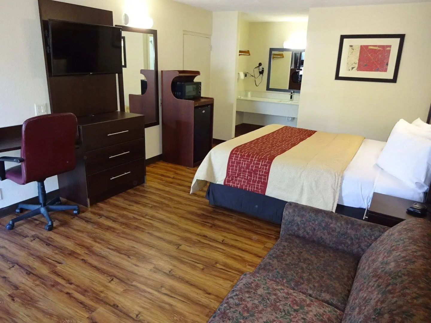 Red Roof Inn Starkville - University