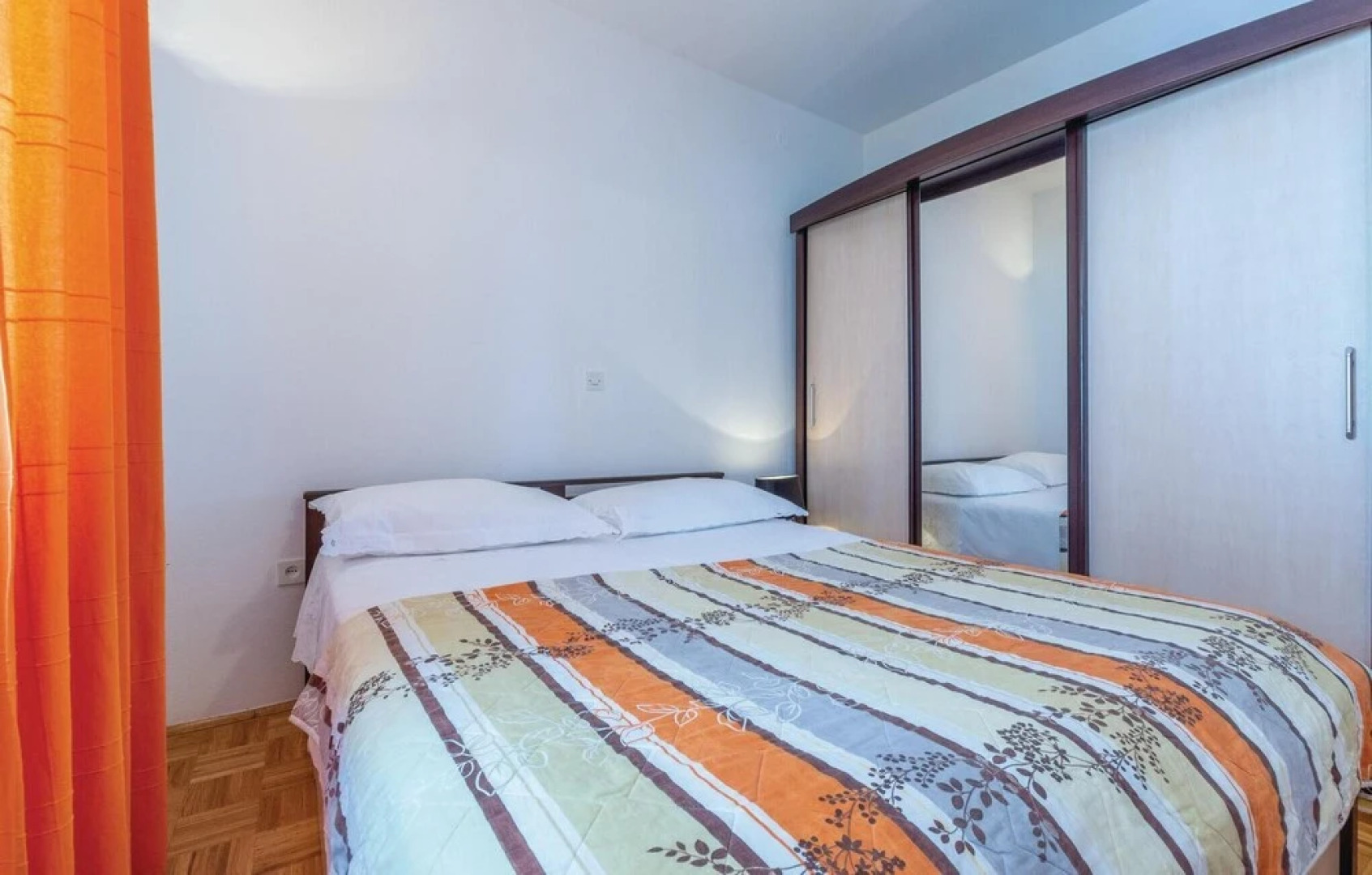 Awesome Home in Plano With Wifi and 3 Bedrooms