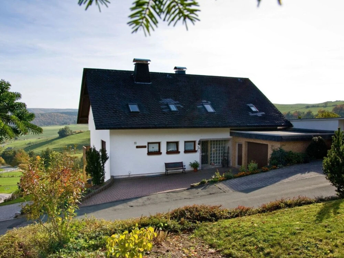 Cozy Apartment With Garden in Düdinghausen