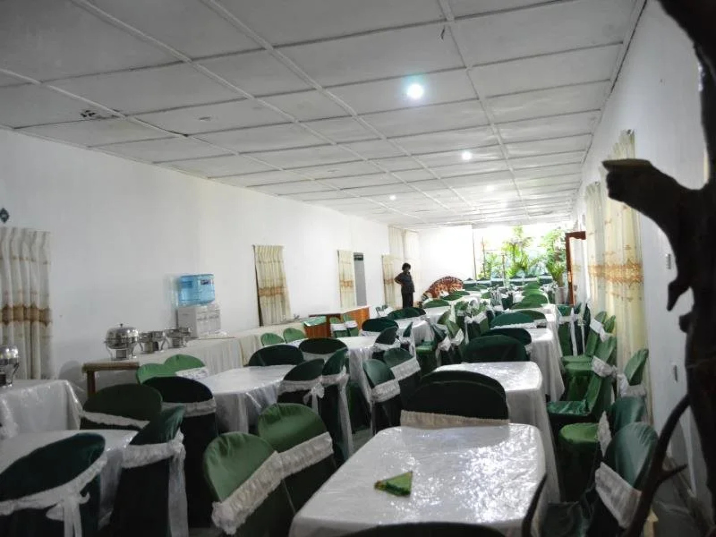 Green Valley Holiday Inn