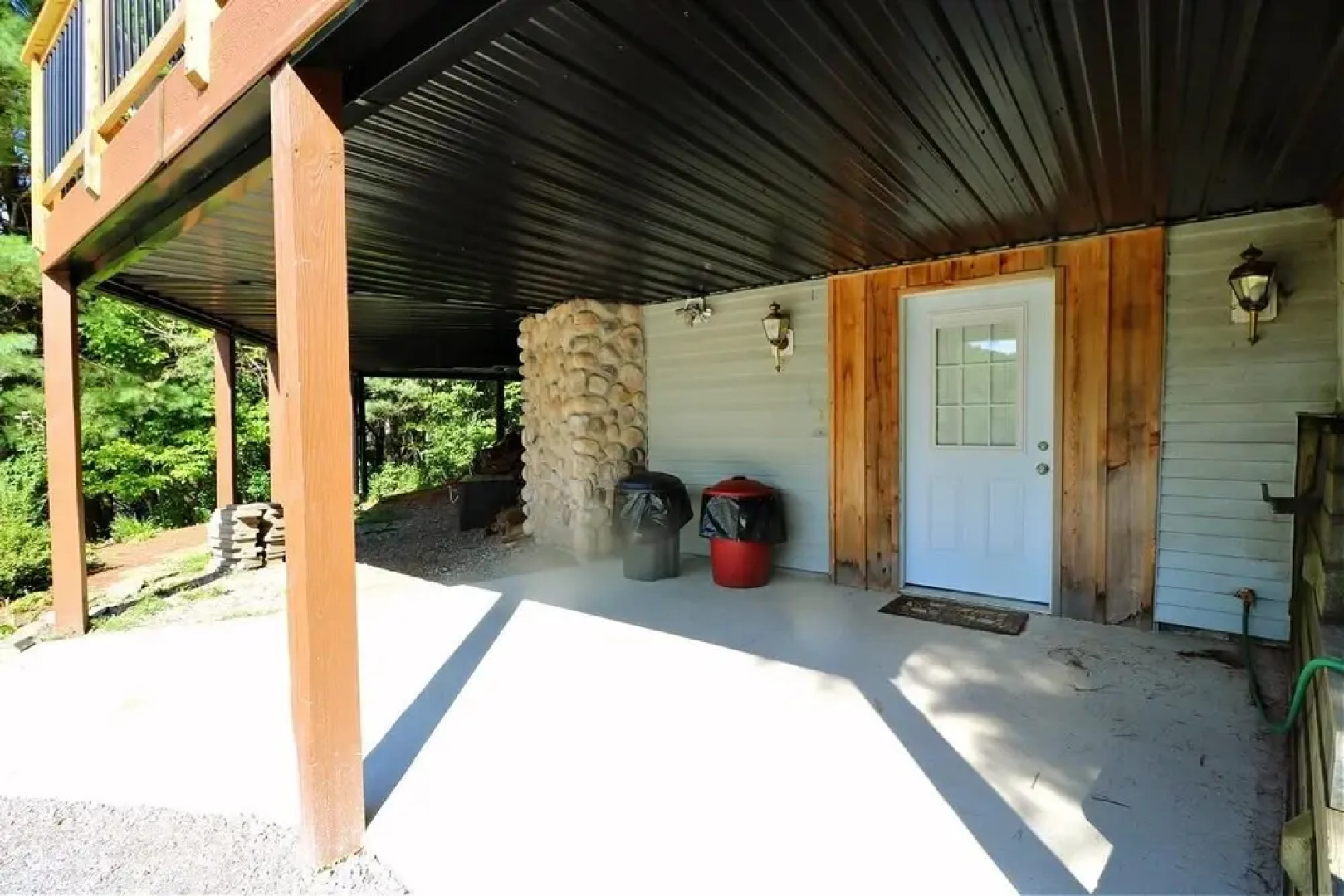 Koby 4 Bedroom Home by Redawning