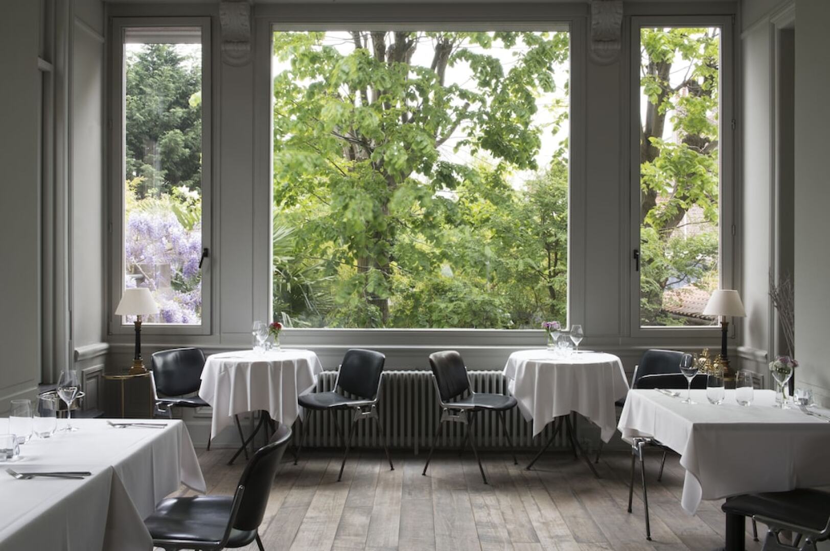 Les Toquées by Benoit Bernard