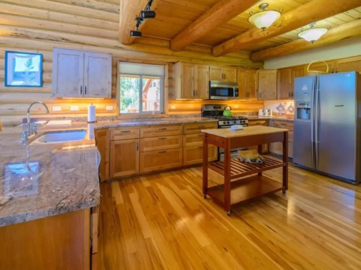 Navajo Ridge 360 Views by RedAwning