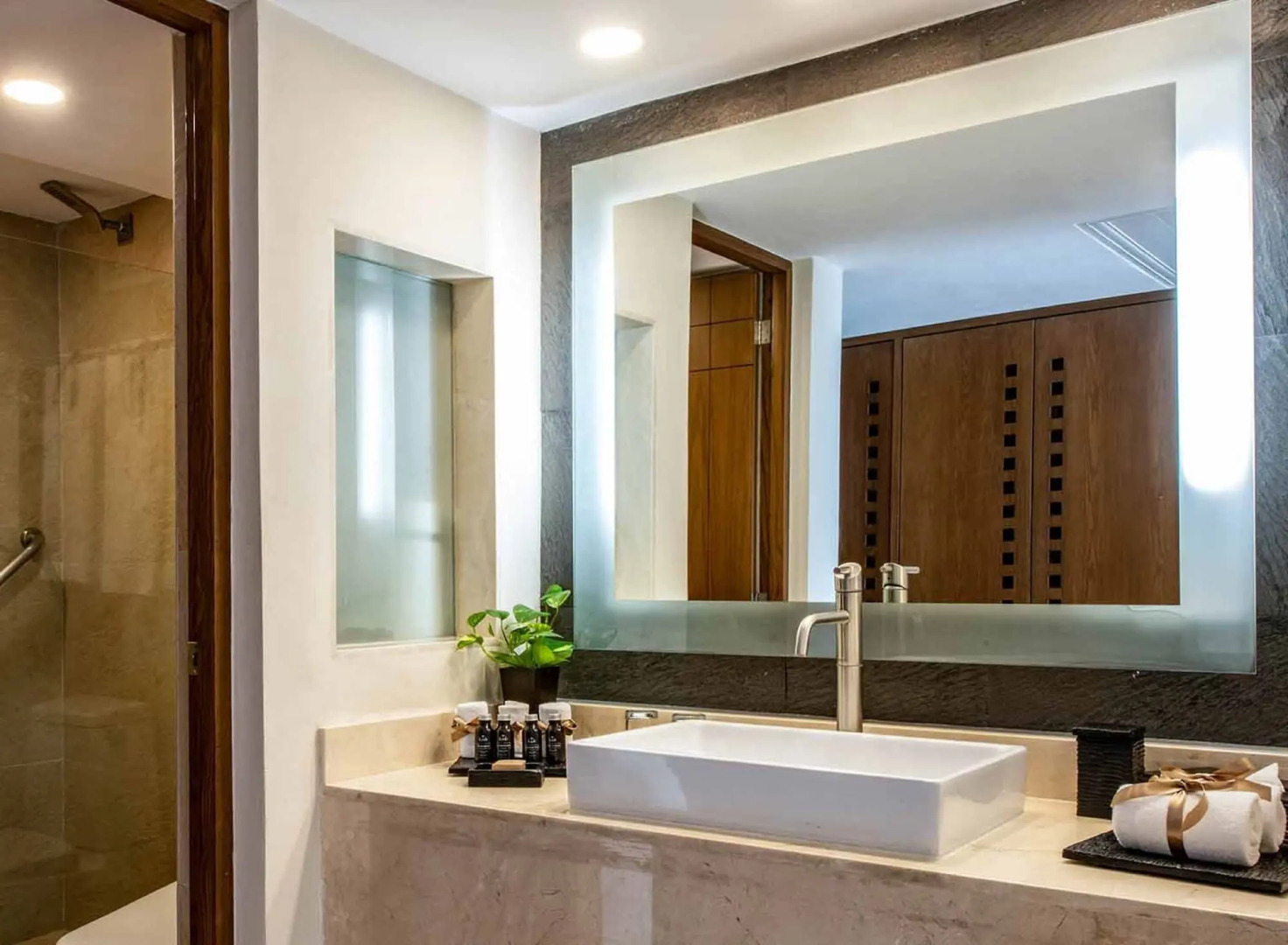 Royal Select at Grand Park Royal Cancun-All Inclusive-Adults Only