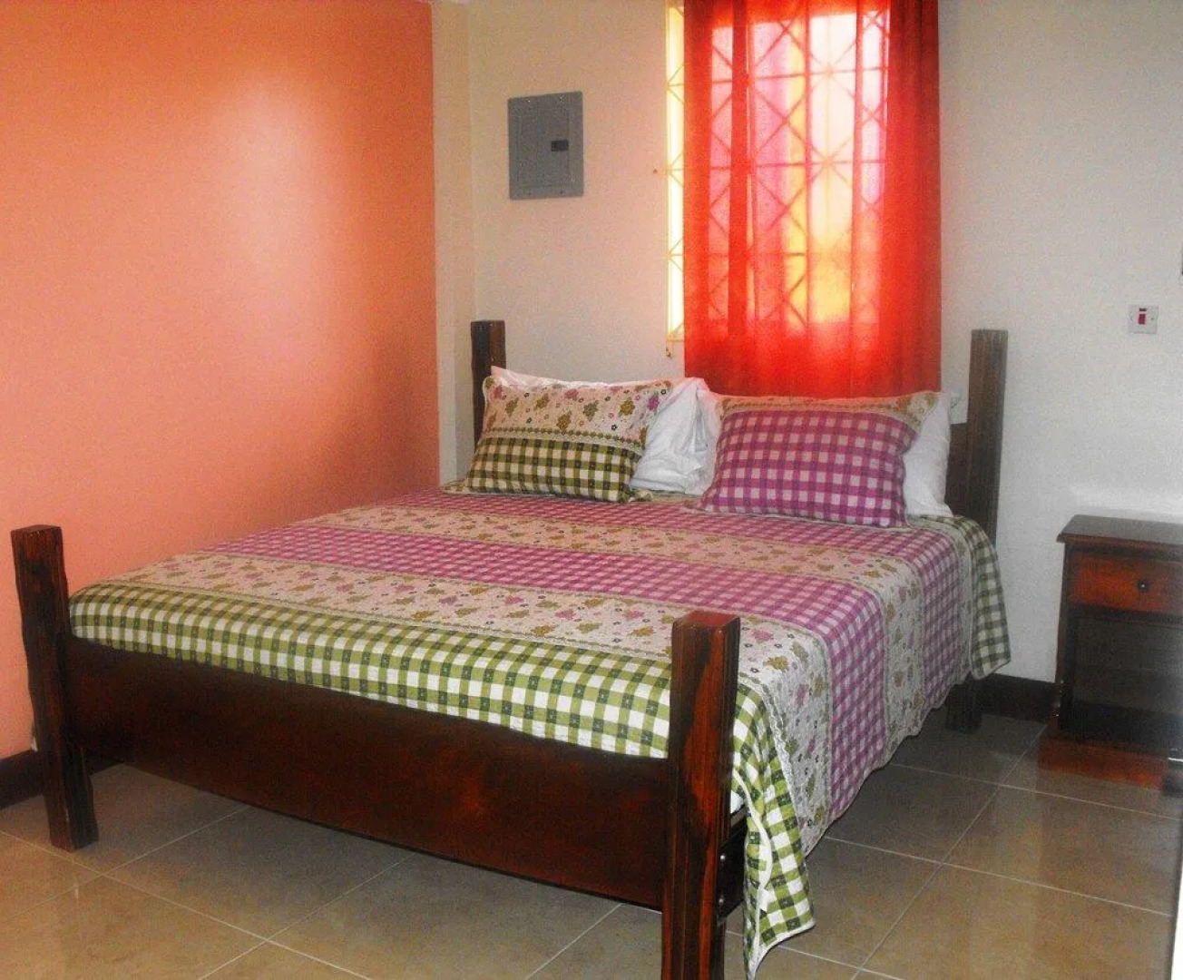 Hotel Tropik Leadonna