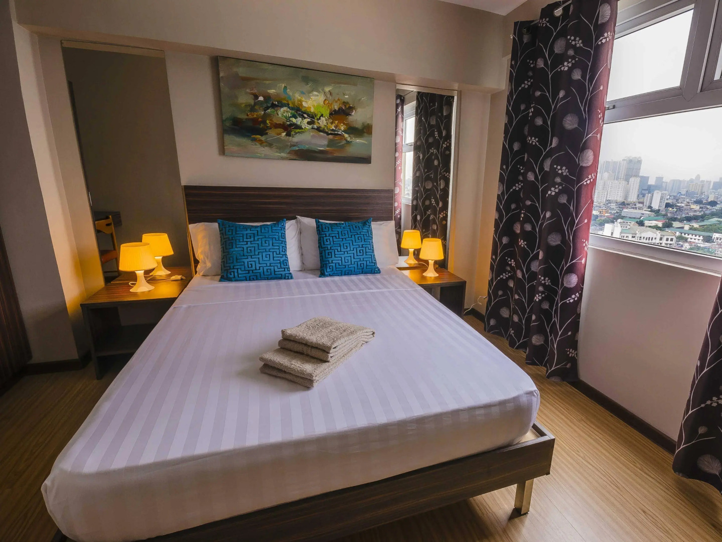 Shaw Residenza Suites