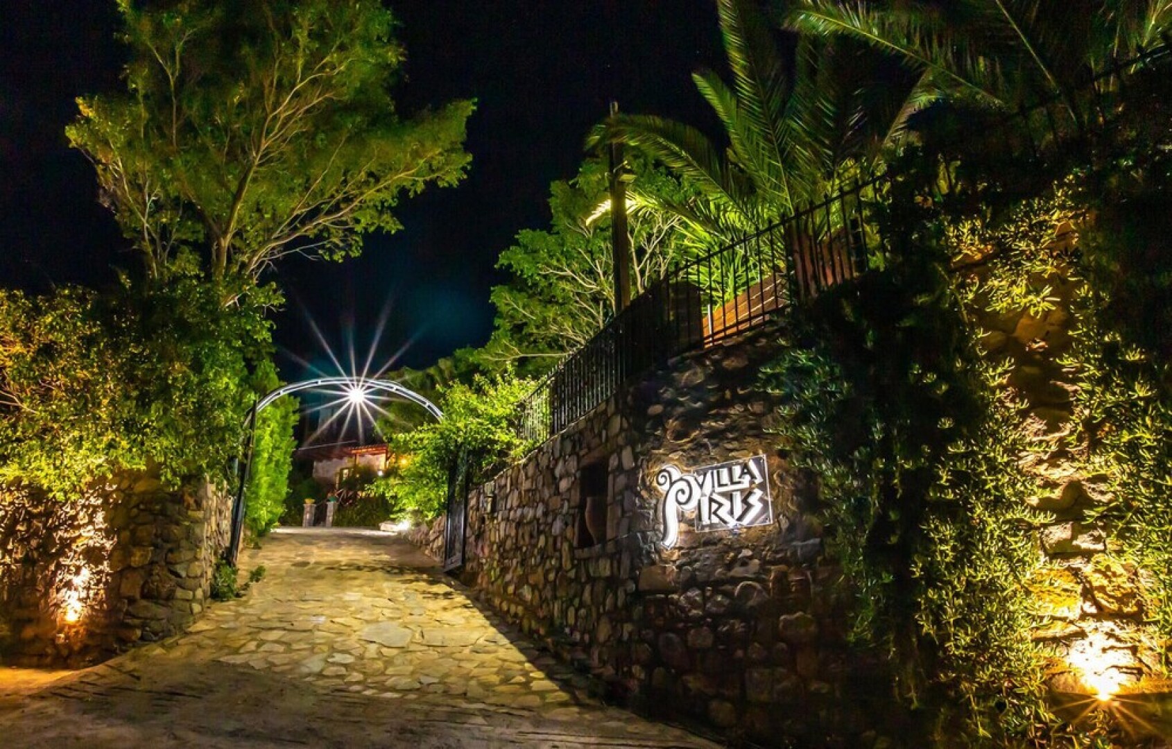 Amazing Home in Milatos, Lasithi With Wifi and 3 Bedrooms