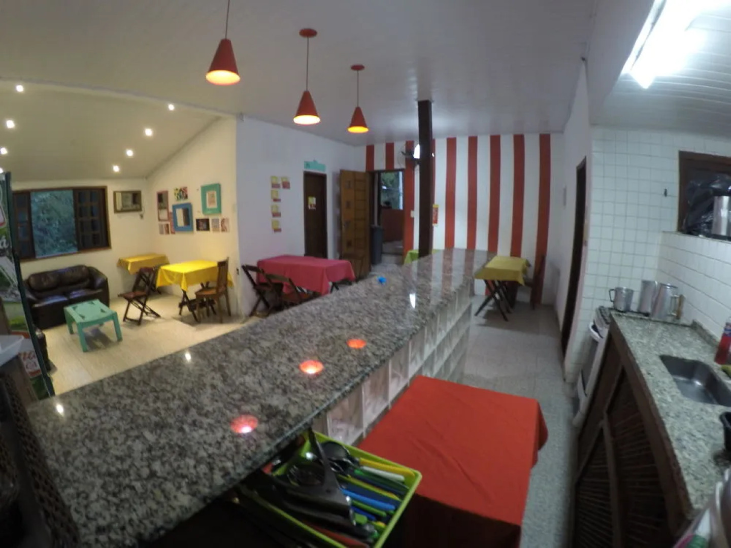 Beach House Ilha Grande - Hostel