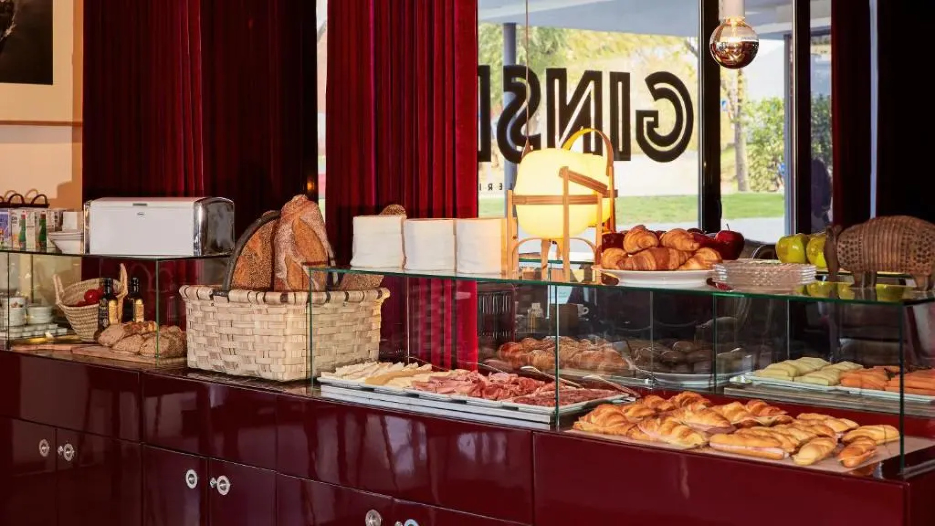 Отель El Sant Cugat