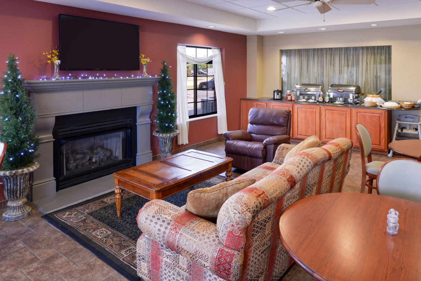 Country Hearth Inn & Suites Edwardsville St. Louis