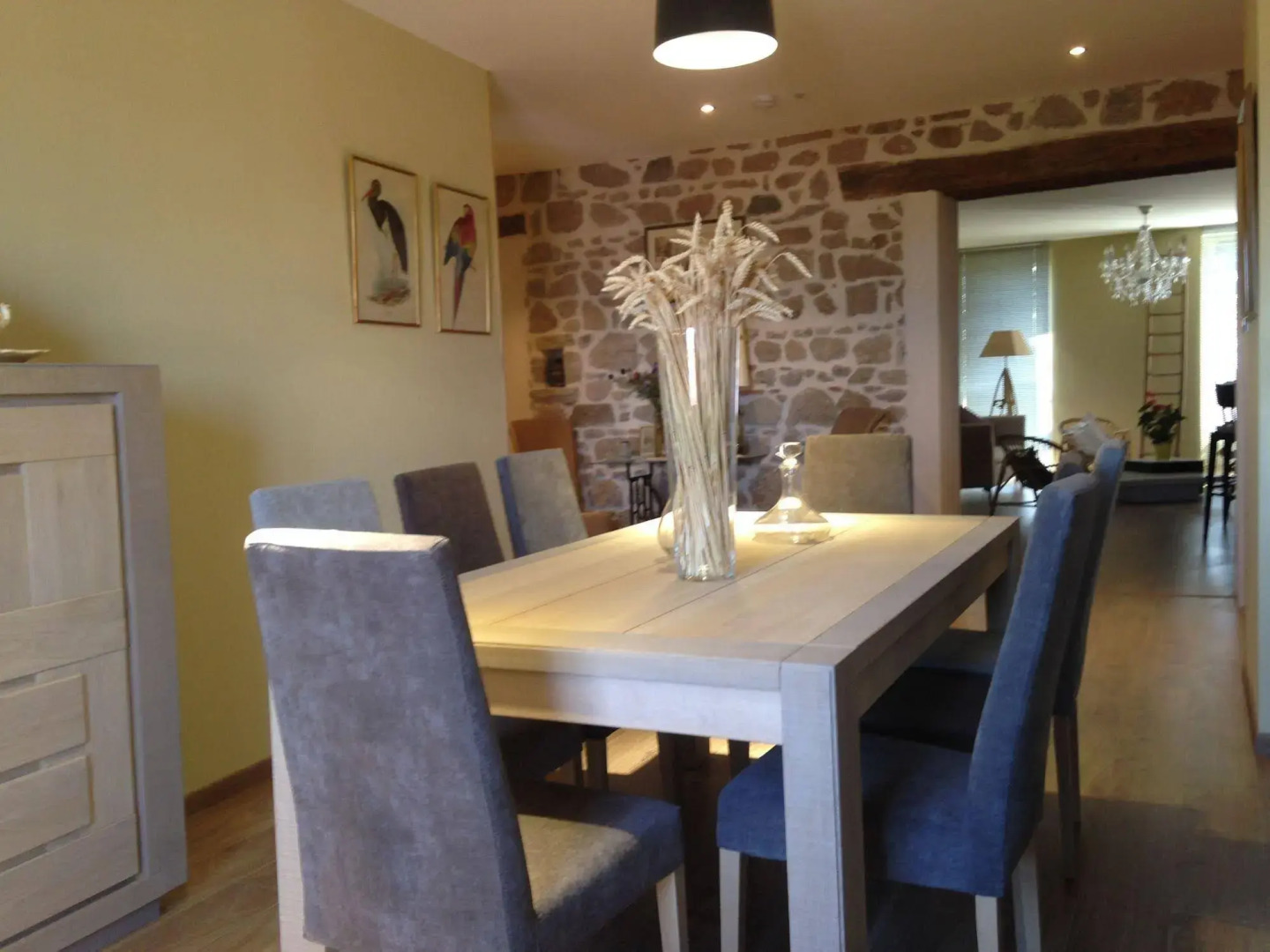 Aux Pierres Magiques