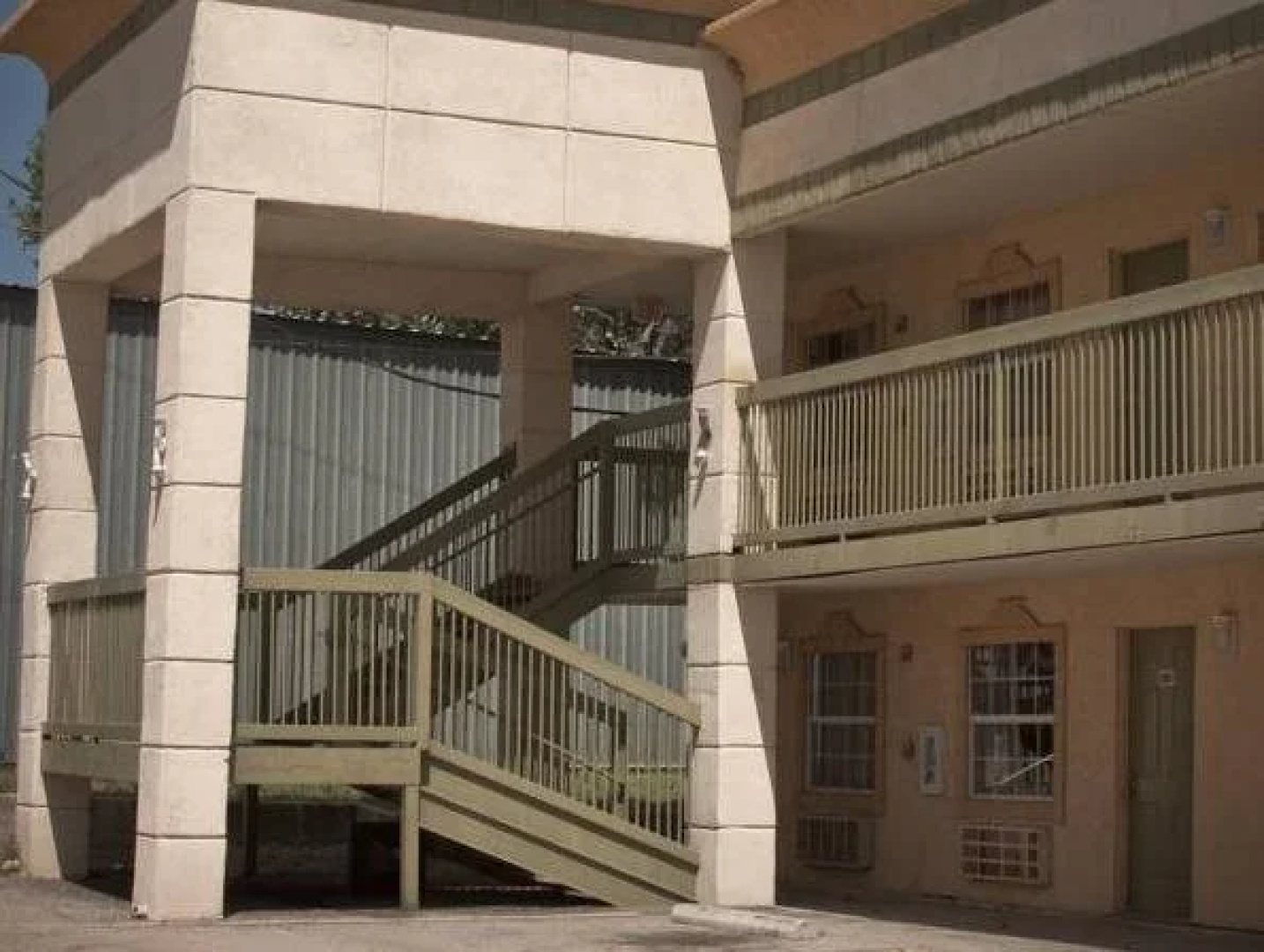 Luxury Inn and Suites Copperas Cove