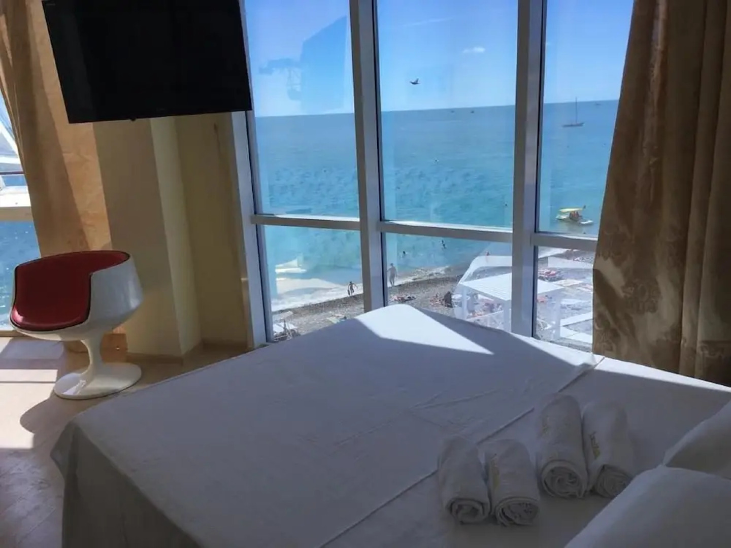 Отель Laza Hall