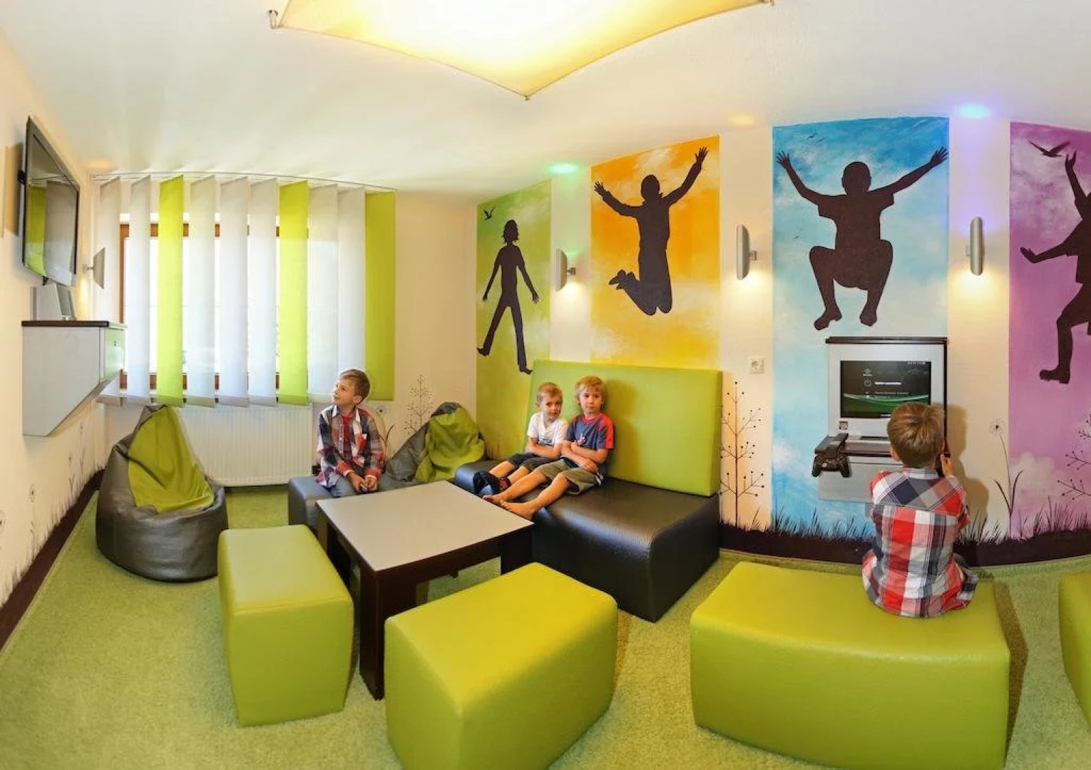 ASTER Boutique Hotel & Chalets