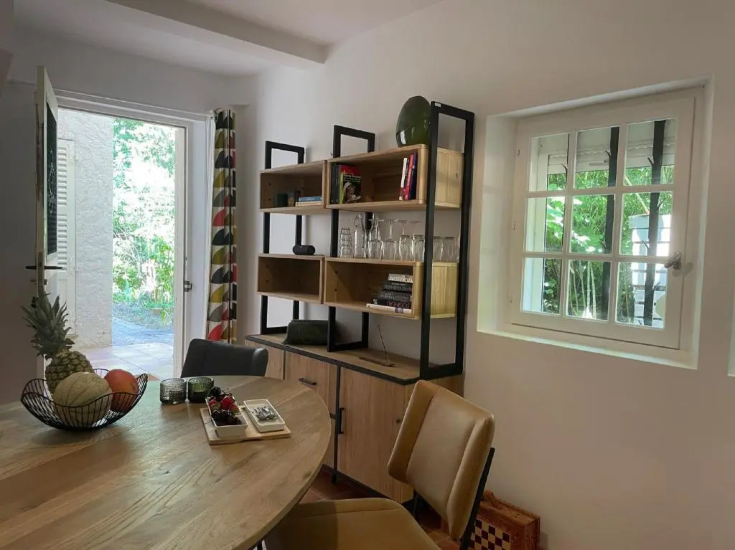 Garden house Cote d’Azur close to mountain and sea