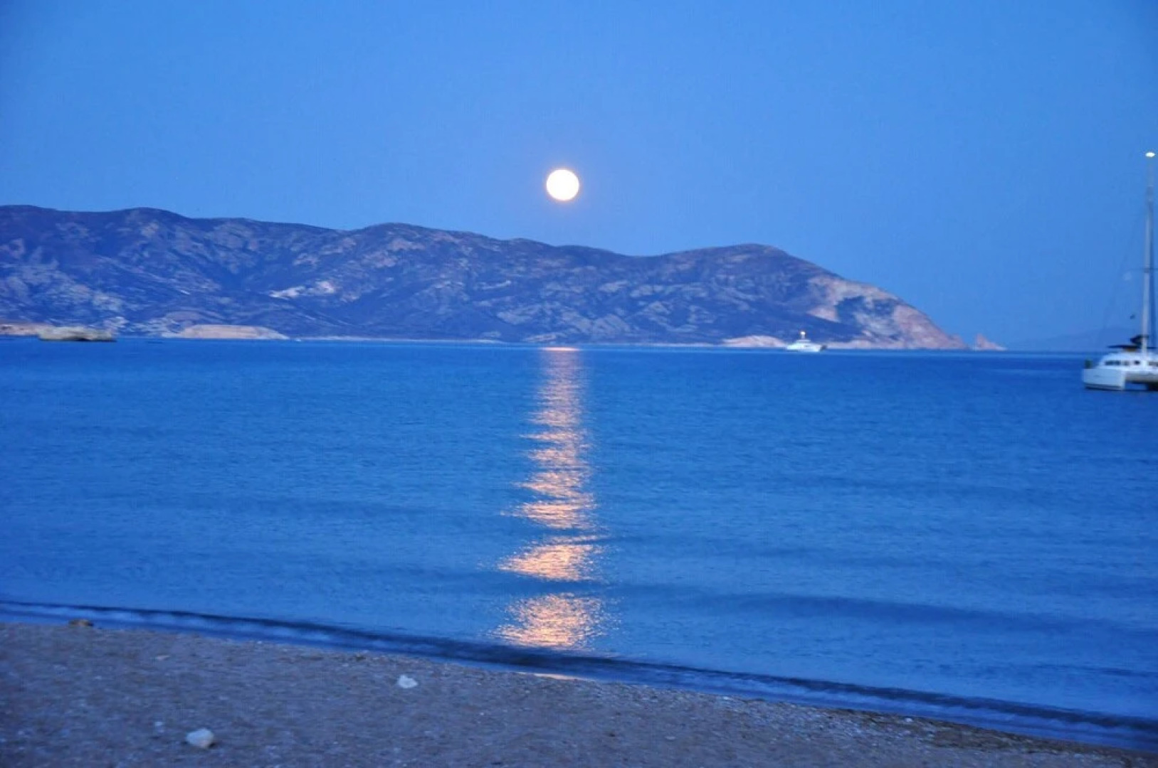 2 bedrooms appartement at Psathi 700 m away from the beach with sea view and furnished terrace