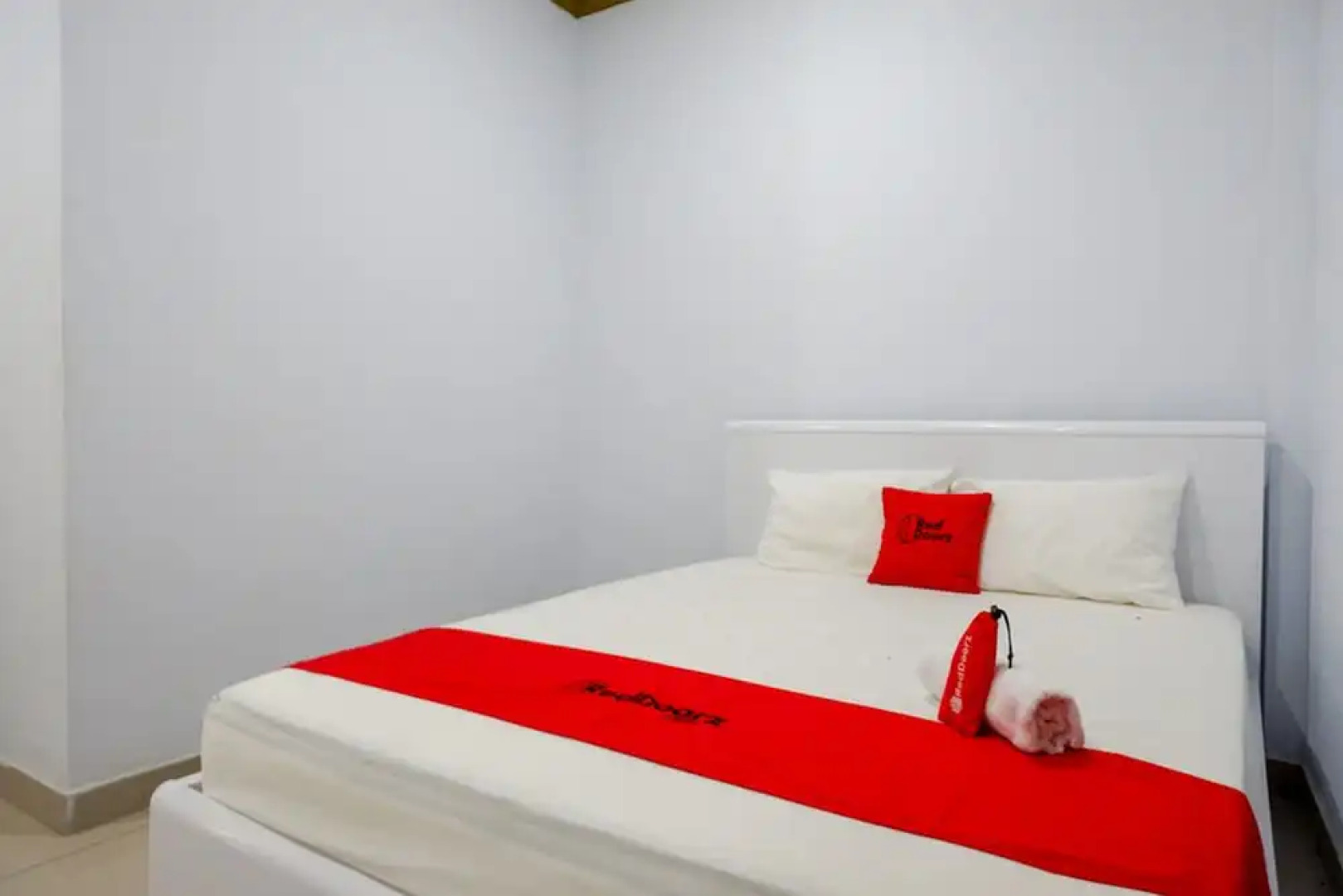 Hotel Surya Wisata by RedDoorz