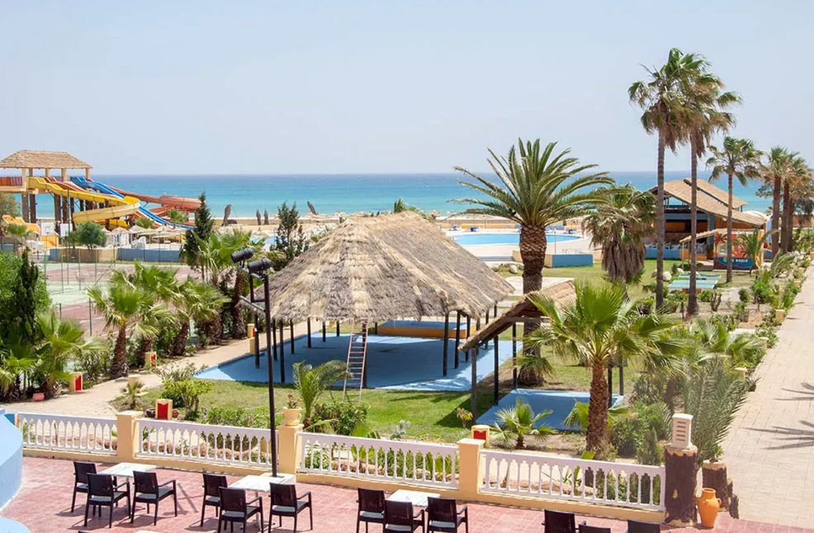 Hotel Hawai Beach Club