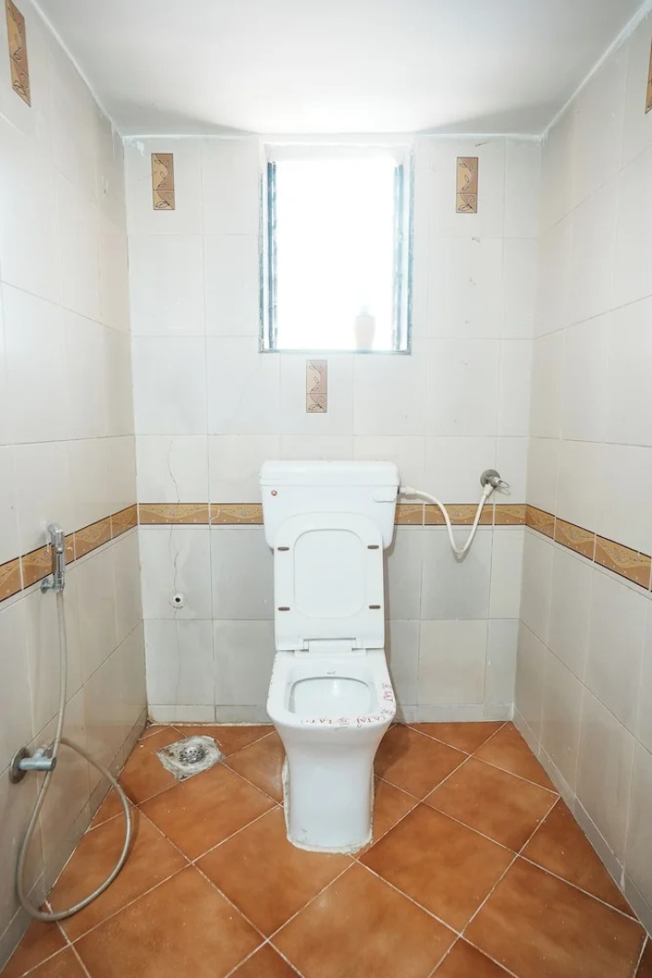 Della Conforts by OYO Rooms