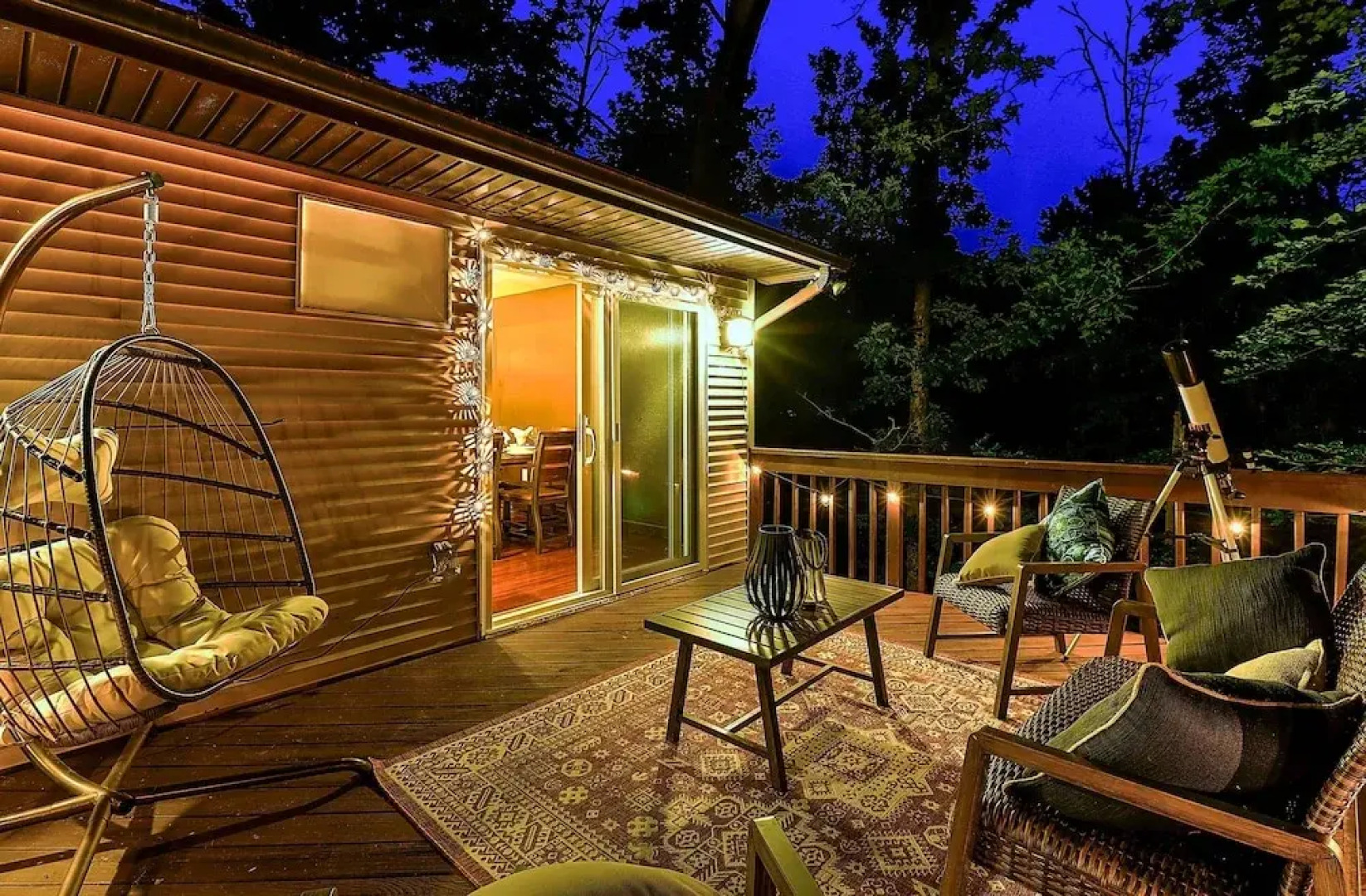 Outdoor Entertainment + Hot Tub: Poconos Home!