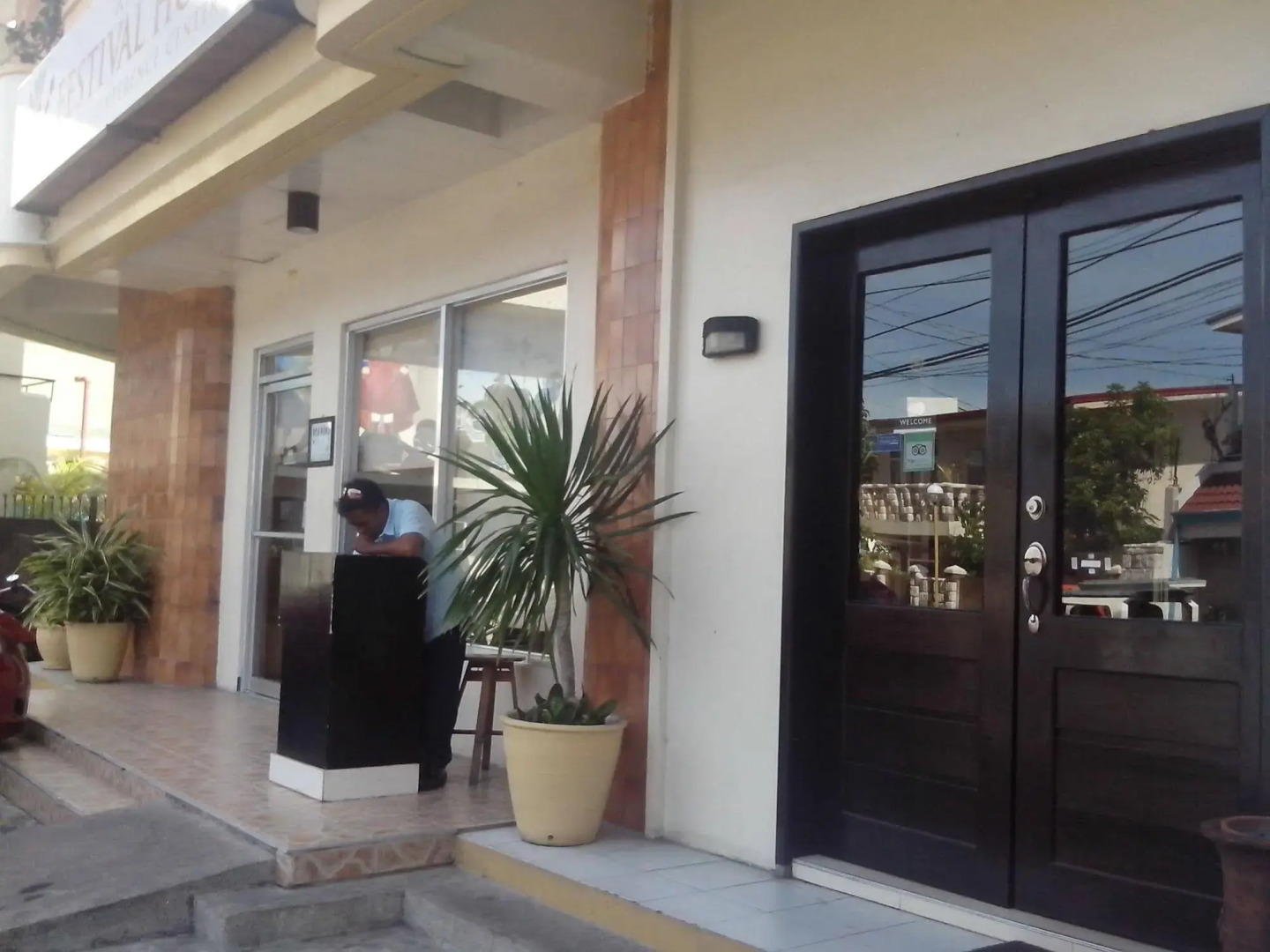 Ati-Atihan Festival Hotel