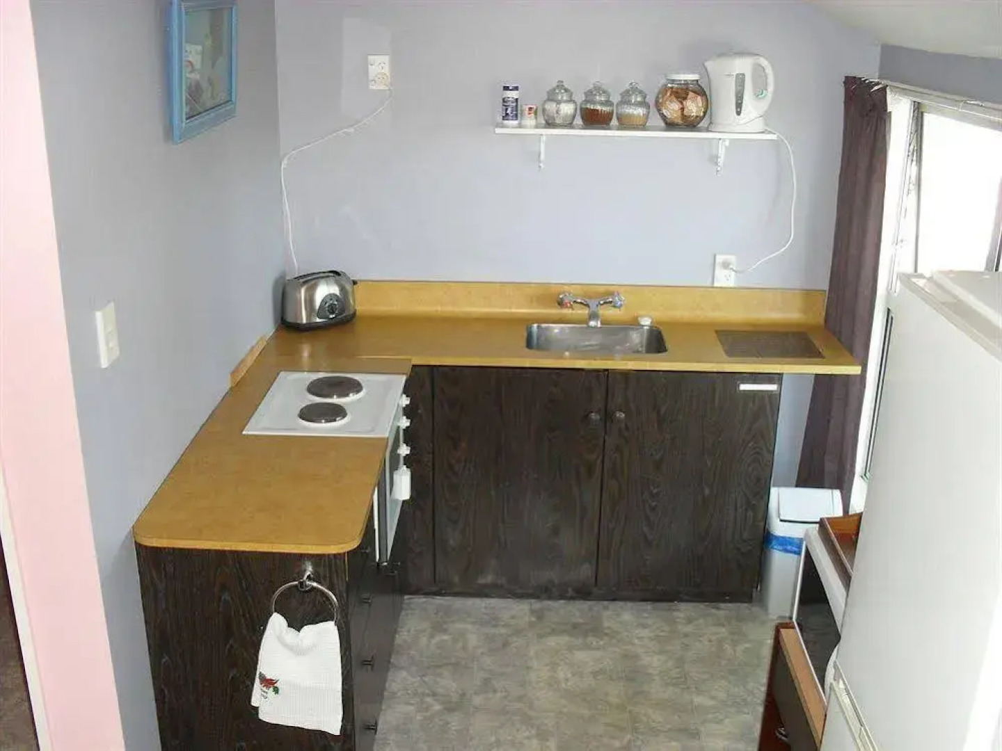 Purple-der House Accommodation