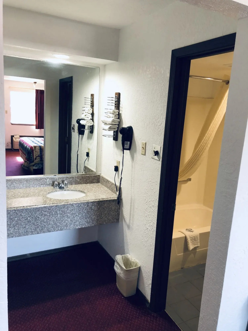 Meridian Inn Oklahoma City Airport