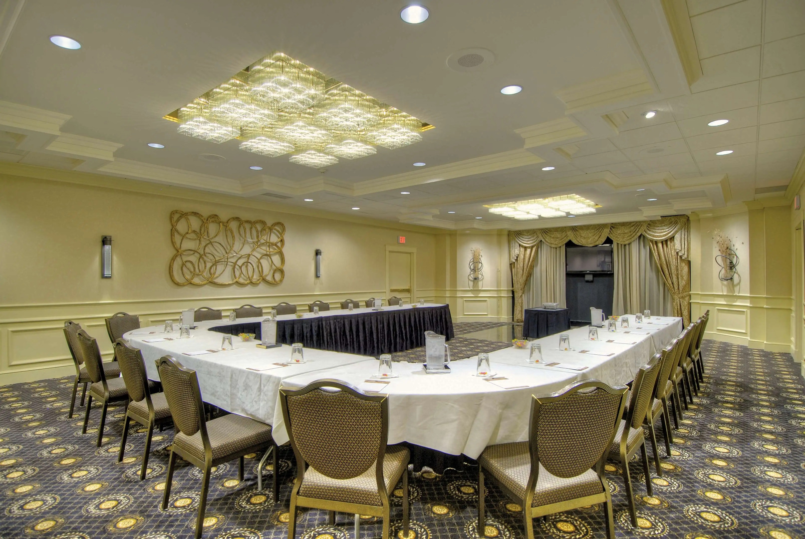 Eden Resort and Suites, BW Premier Collection