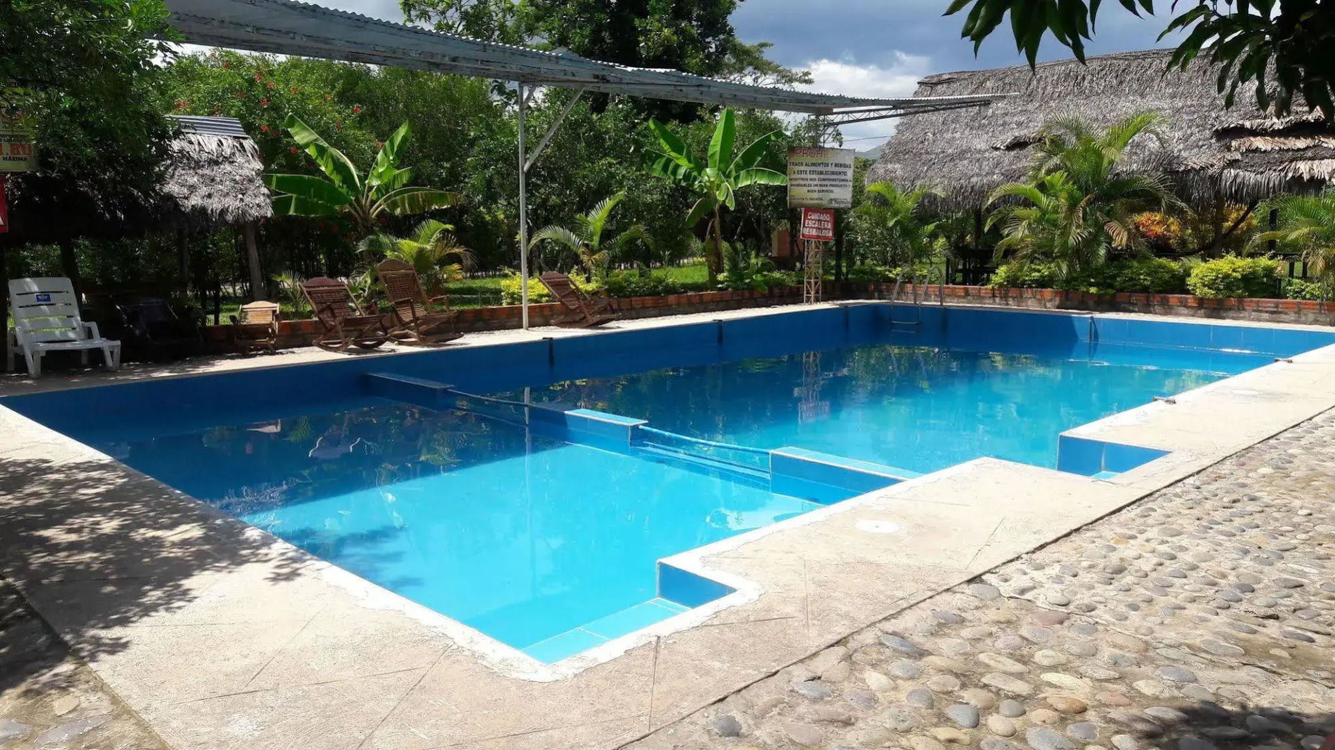La Ramada Resort