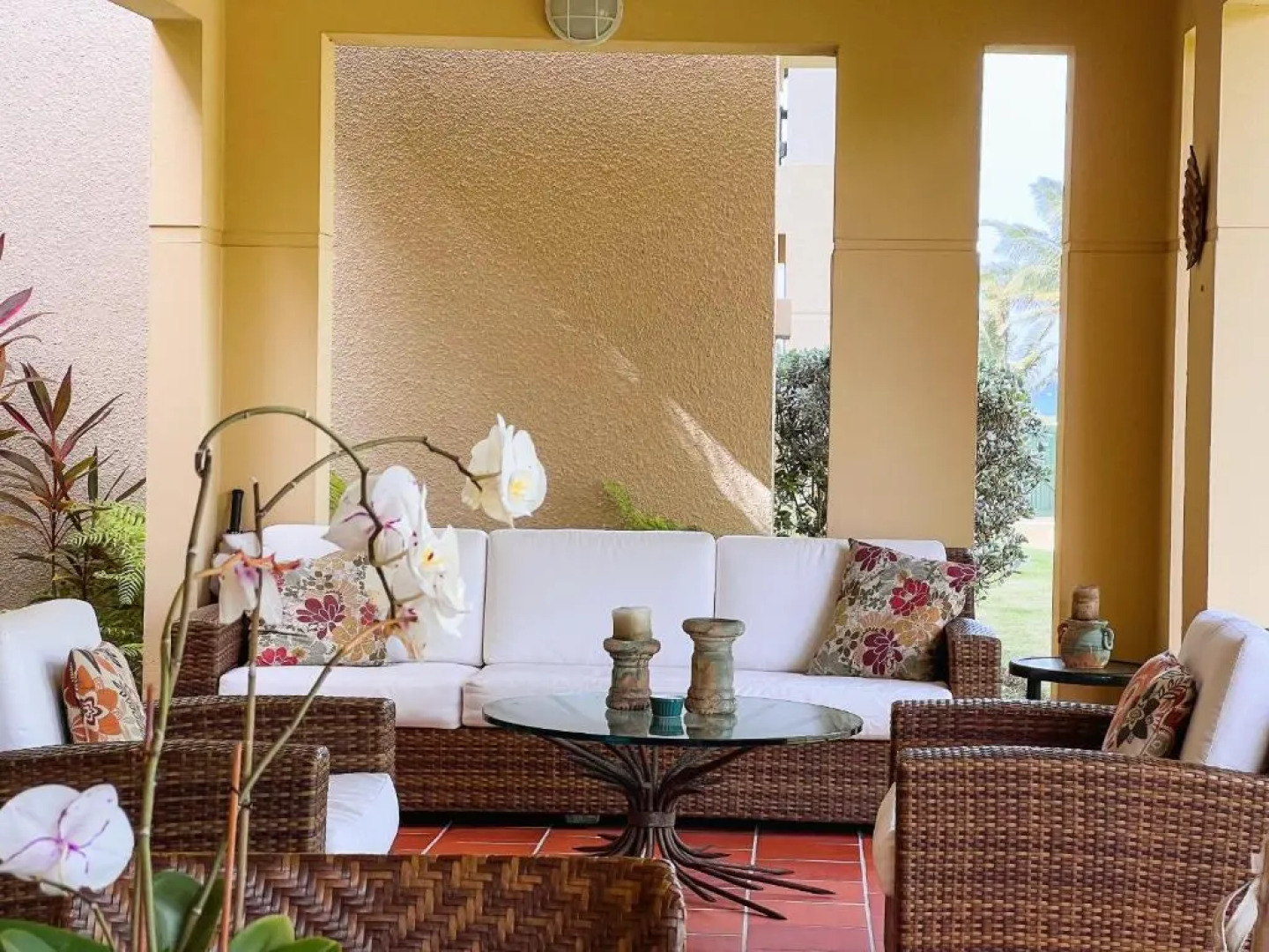 Villa Iris 2 story ocean view villa w/ pool access