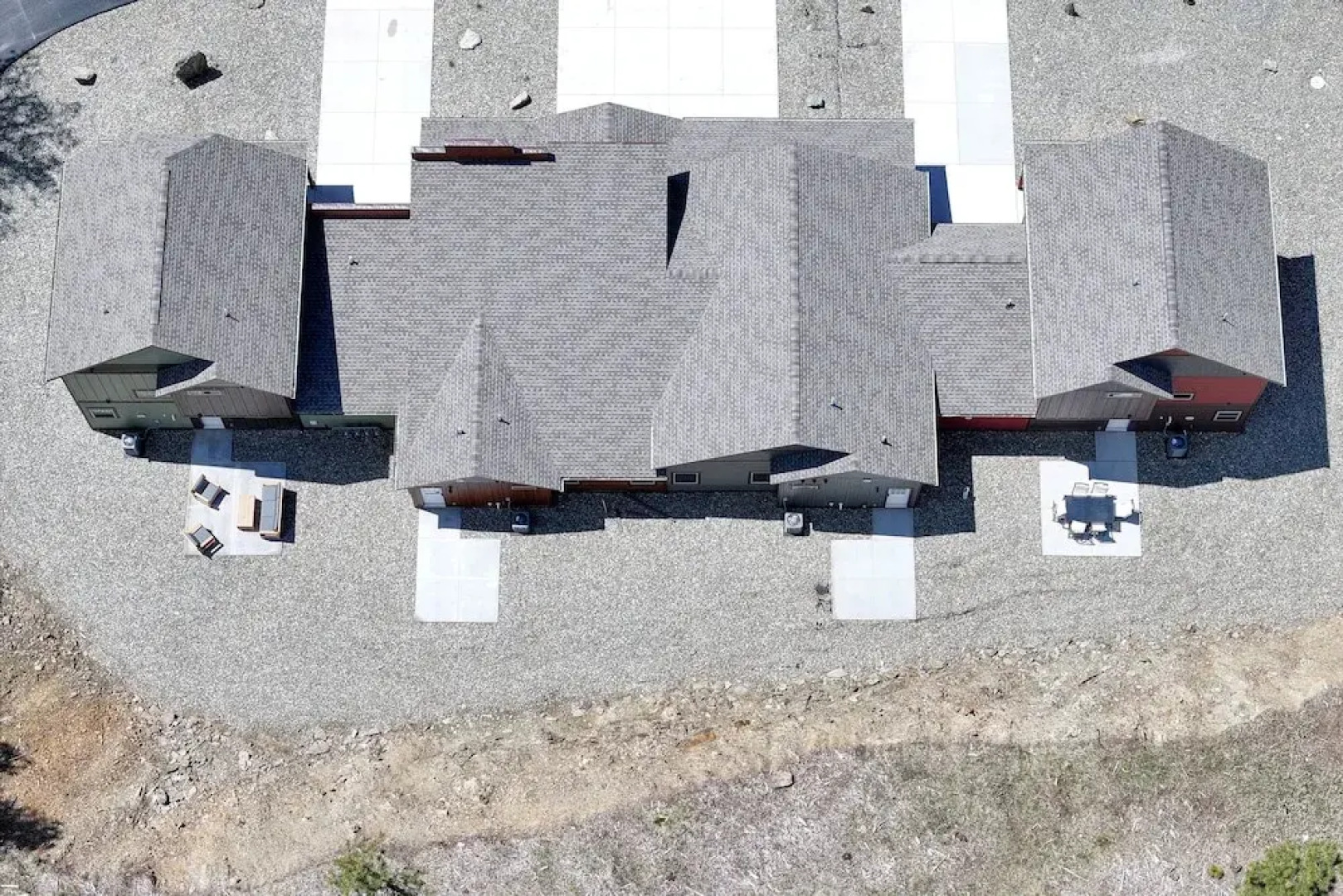 Serene Retreat King Bed at Rockerville Gold Town