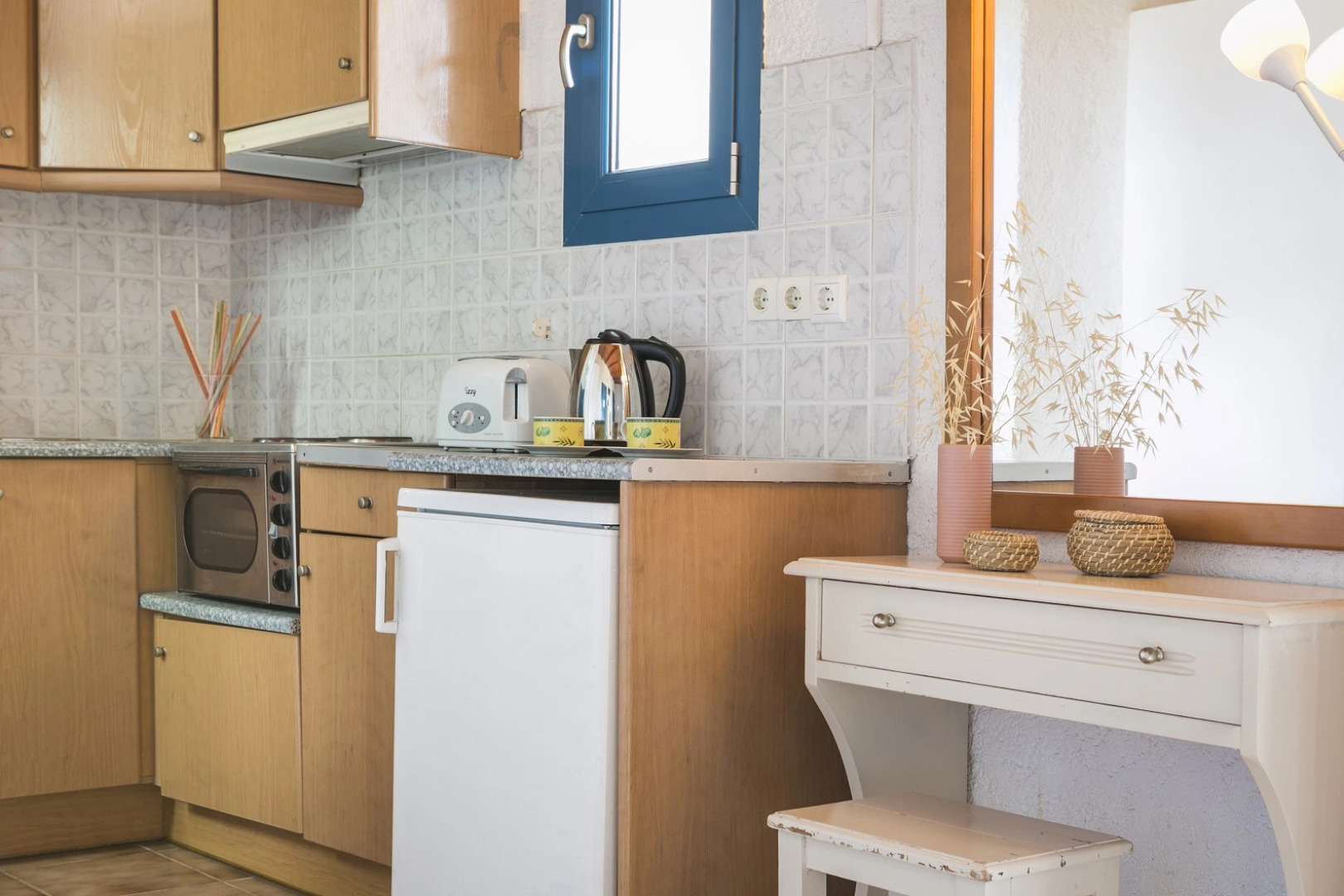 Metaxatos Apartments