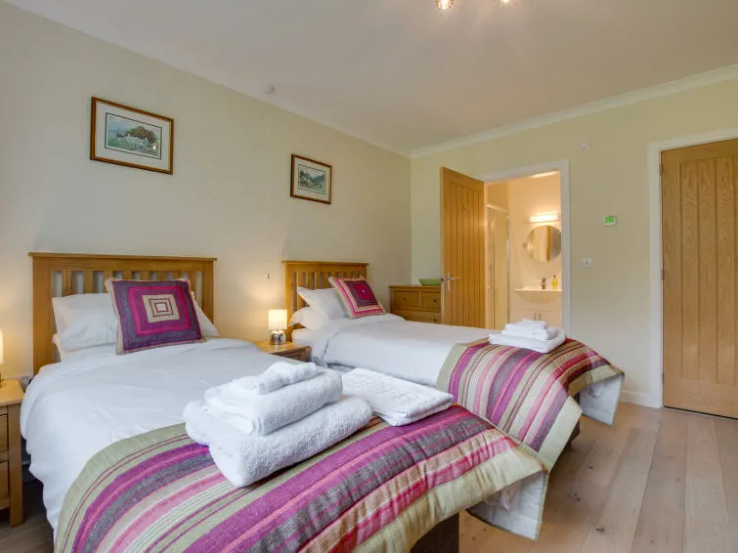 Holiday Home Bwthyn Rhos Gwaliau