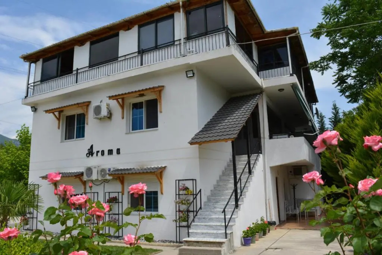 Hotel Aroma